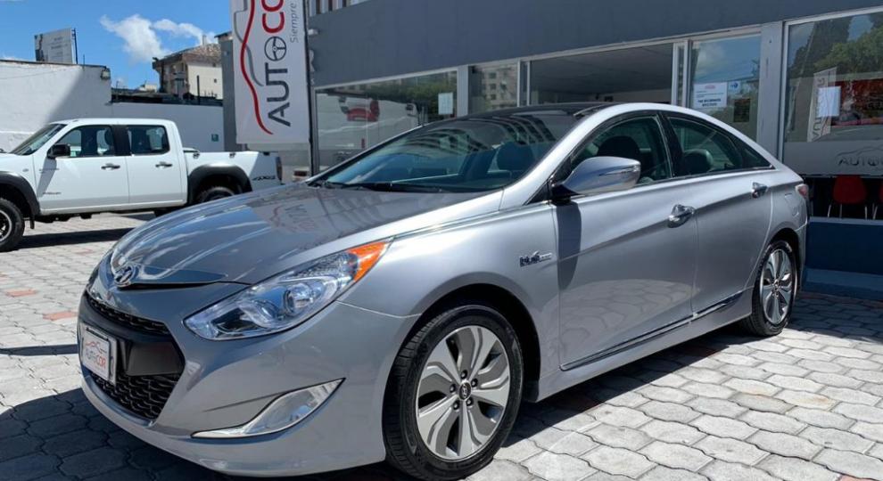 Hyundai Sonata Hybrid 2015 Quito
