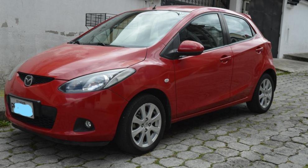 Mazda 2 2010 Quito