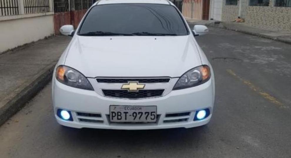 Chevrolet Optra 2012 Manta