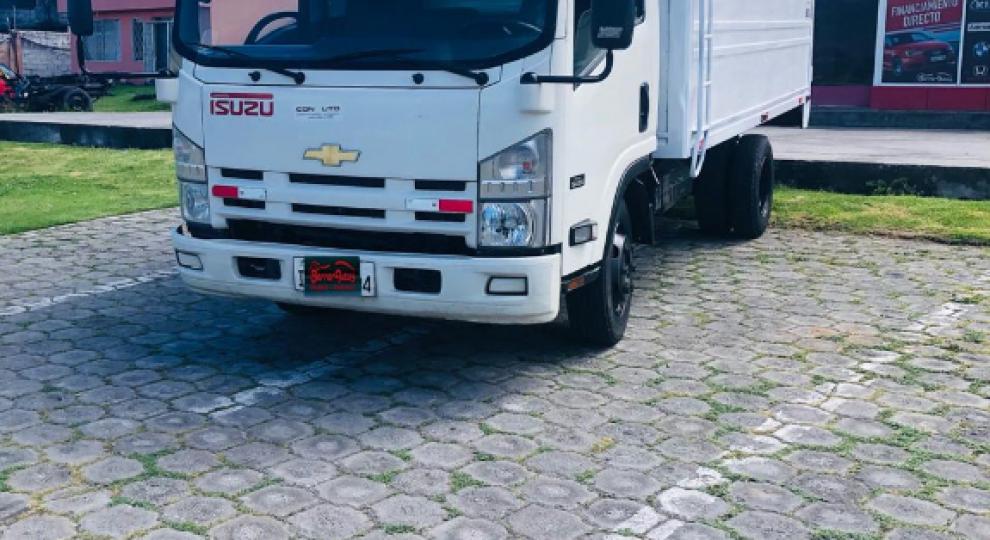 Chevrolet NPR 2014 Atuntaqui