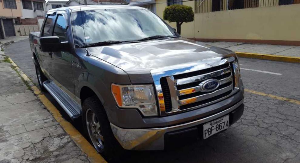 Ford F150 XLT CD 2010 Quito