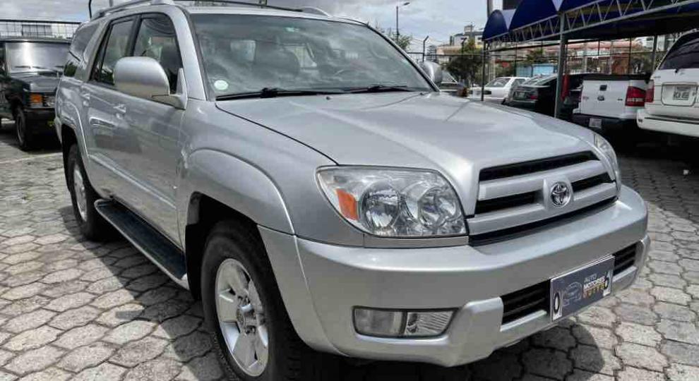 Toyota 4 Runner SR5 2004 Quito