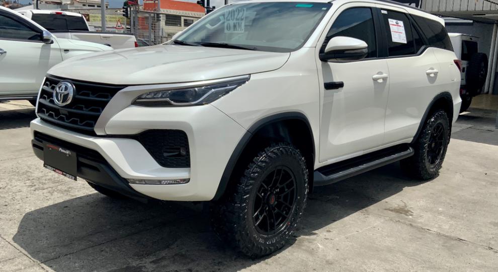 Toyota New Fortuner 2022 Cuenca