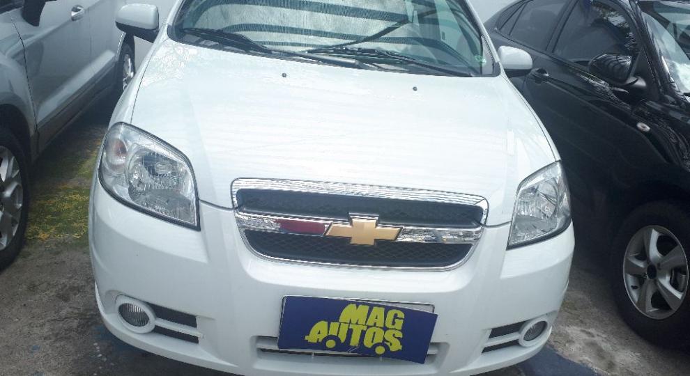 Chevrolet Aveo Emotion 2015 Quito
