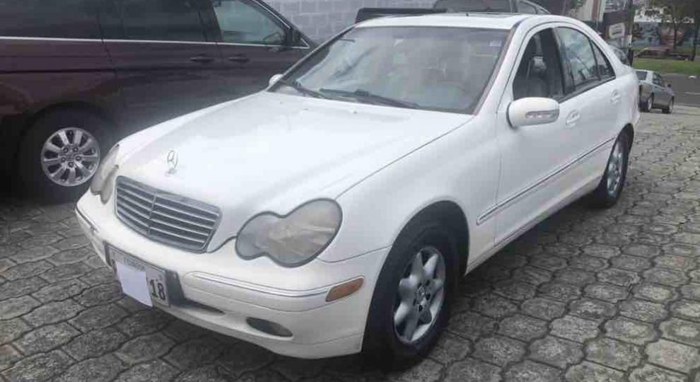 Mercedes Benz C200 K 2002 Quito