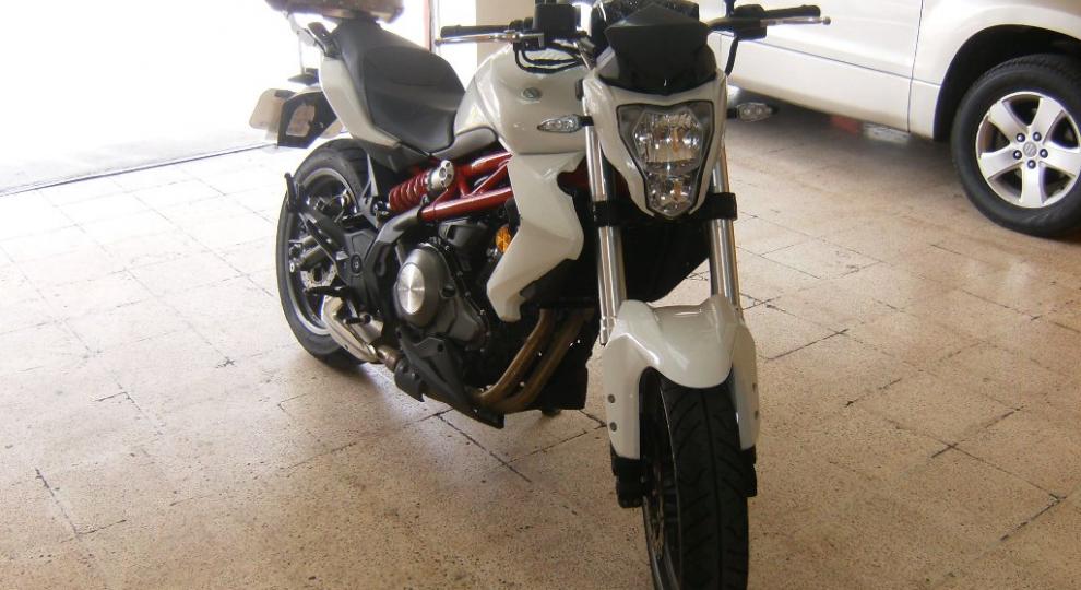 Benelli TNT 300 2018 Quito