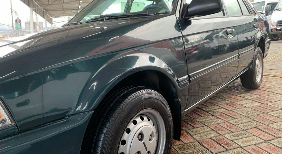 Mazda 323 1997 Ambato
