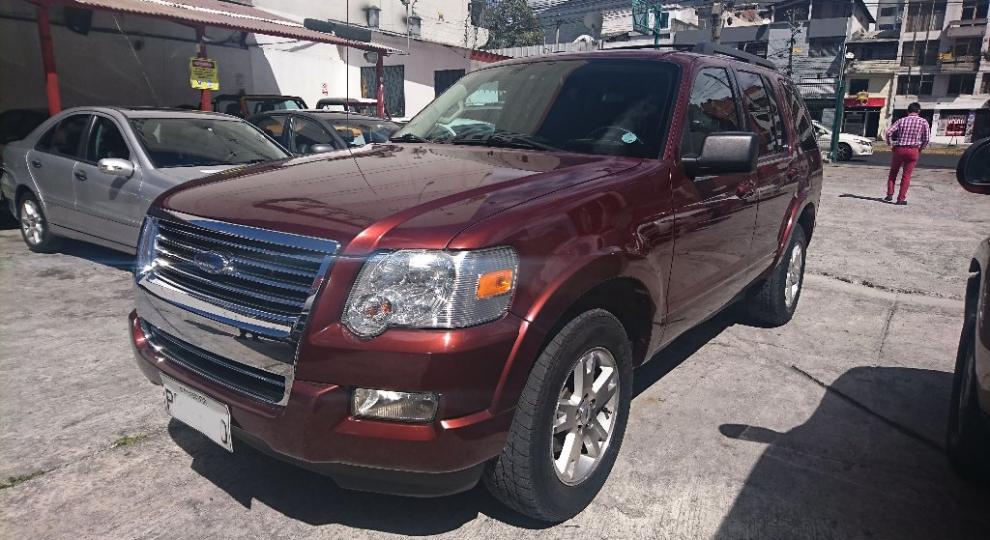 Ford Explorer 5P 2010 Quito