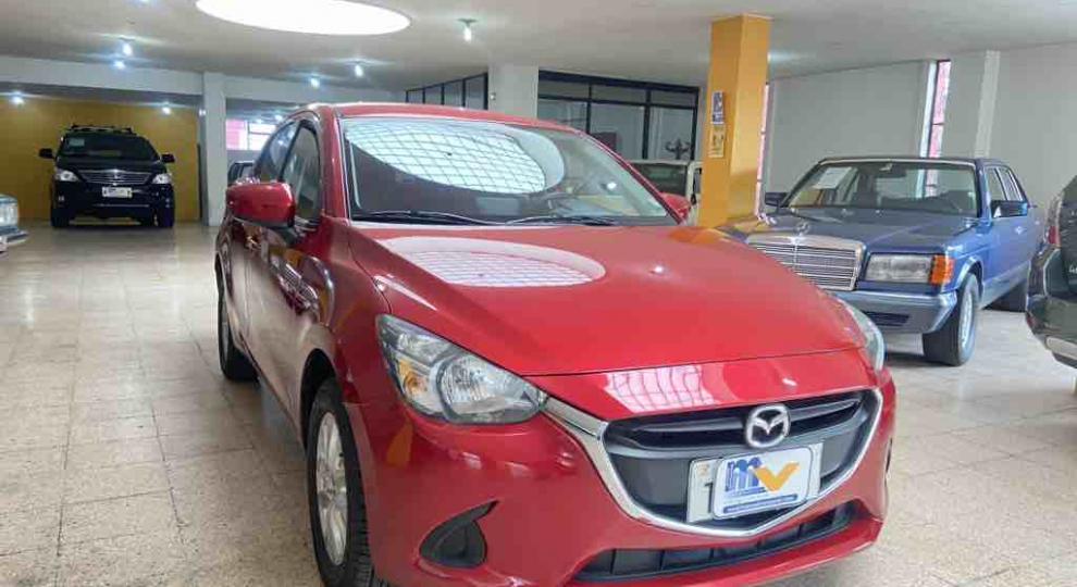 Mazda NUEVO MAZDA 2 SDN CORE 2017 Quito
