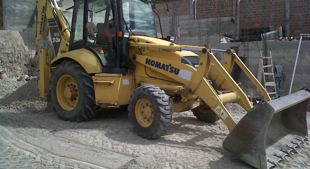 Komatsu wb93r2 2003 Loja