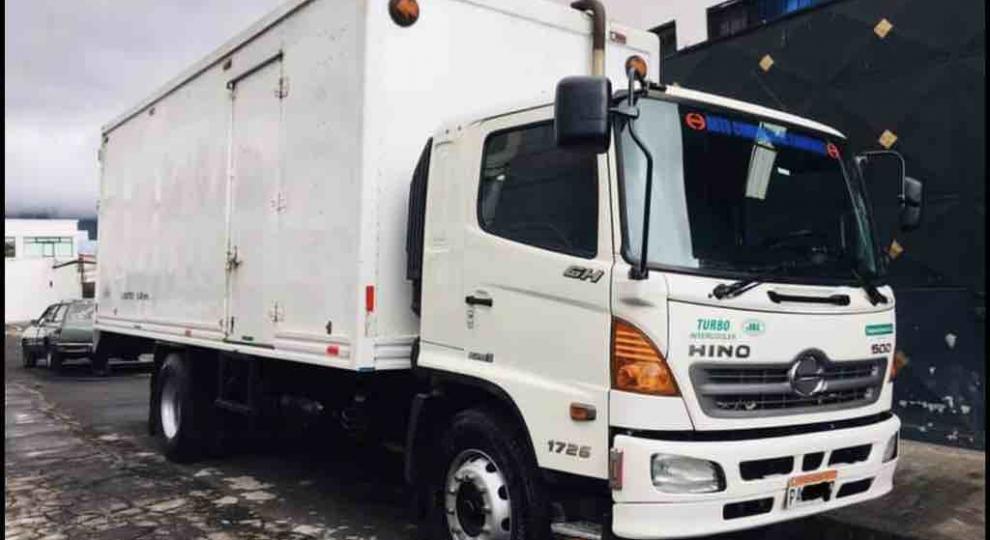 Hino GH1JMUA 2017 Quito