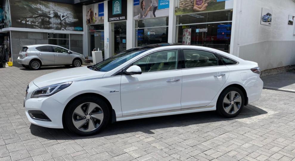 Hyundai Sonata Hybrid 2016 Ambato