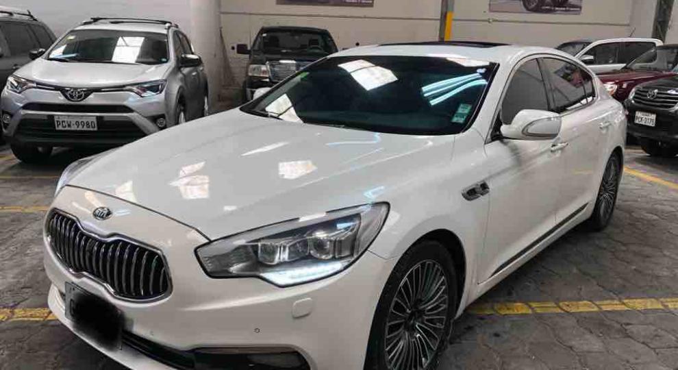 Kia Quoris 2014 Quito