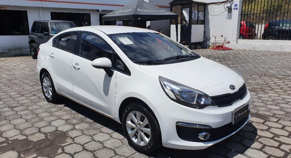 Kia Rio R 2017 Quito