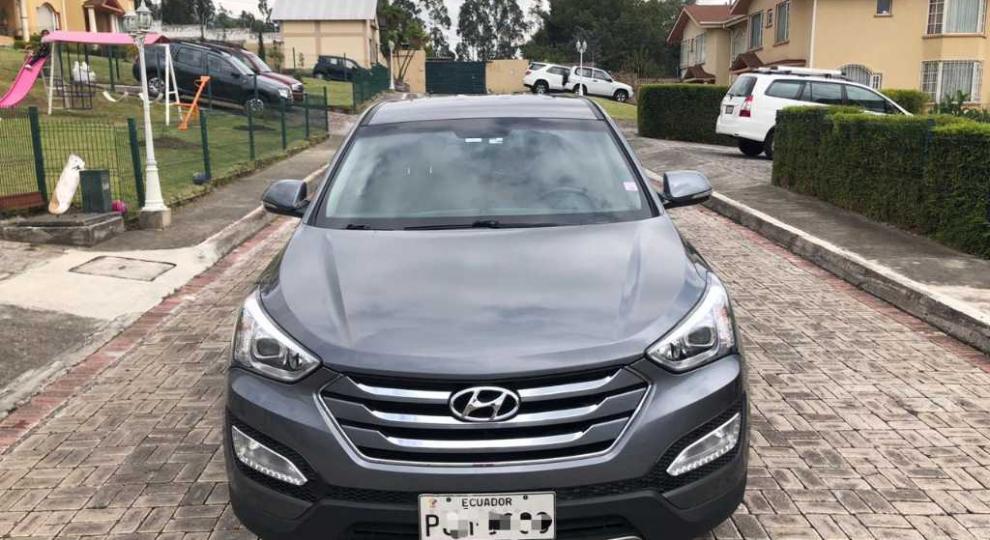 Hyundai Santa Fe 4x2 2015 Quito