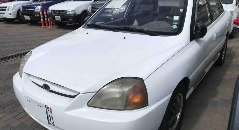 Kia Rio 2003 Cuenca