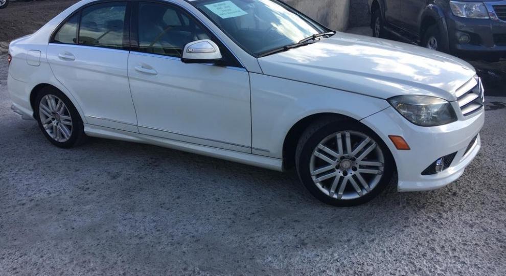 Mercedes Benz C300 2009 Quito