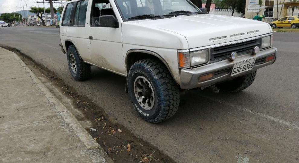 Nissan Pathfinder 1995 Portoviejo