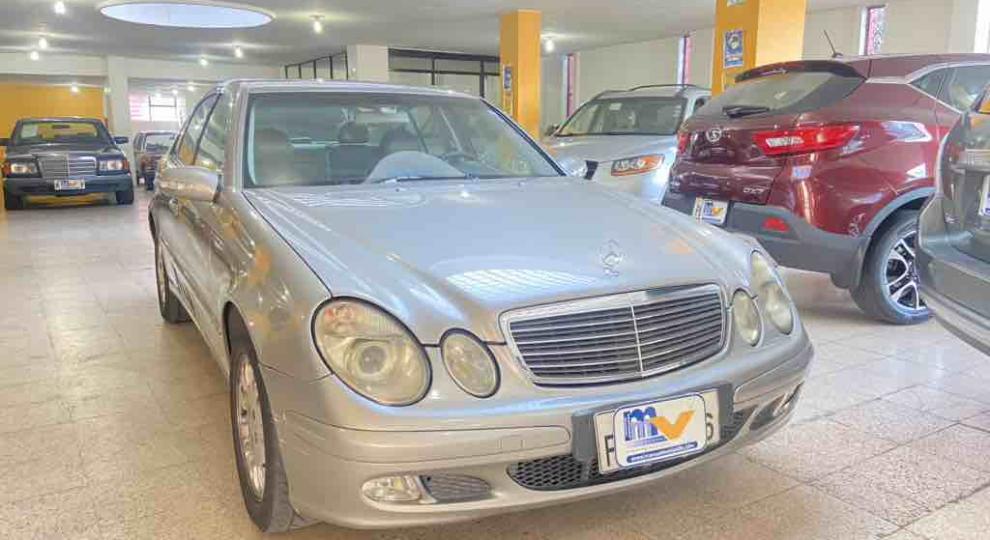 Mercedes Benz E320 2004 Quito