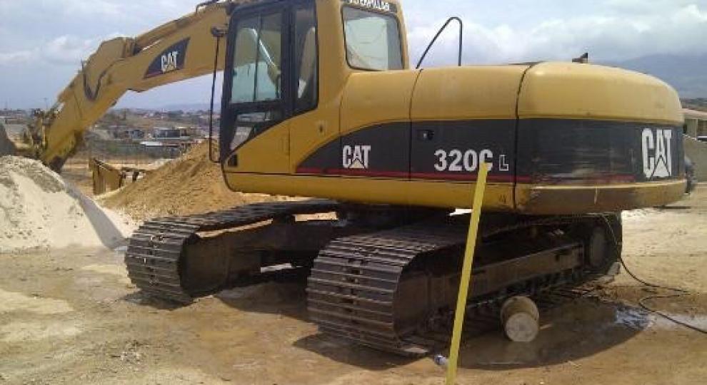 Caterpillar 320CL 2004 Cuenca