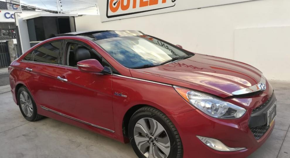Hyundai Sonata Hybrid 2015 Quito