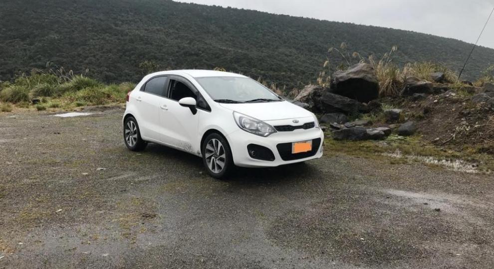 Kia Rio 2012 Tena