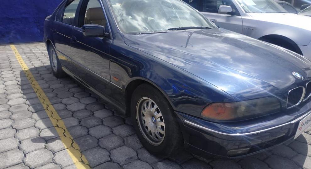 BMW 528i 1999 Quito