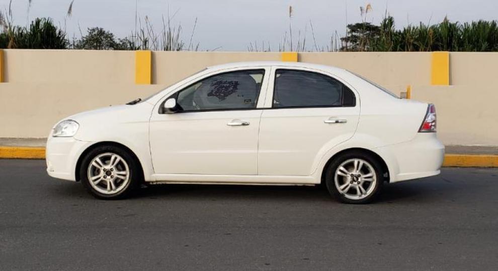 Chevrolet Aveo 2014 Loja