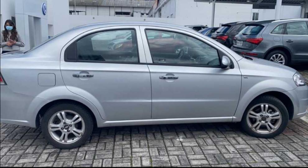 Chevrolet Aveo Emotion 2016 Quito