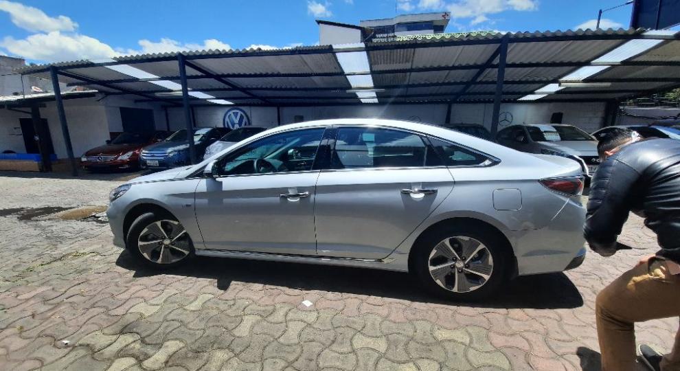 Hyundai Sonata Hybrid 2018 Quito