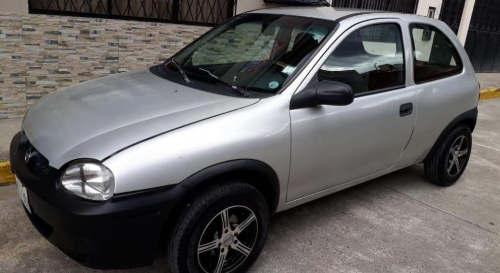 Chevrolet Corsa 2002 Cuenca