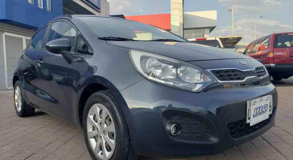 Kia Rio R 2014 Cuenca