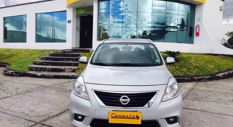 Nissan Versa 2014 Ambato