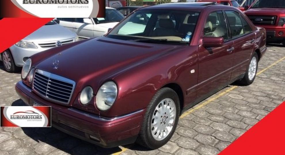 Mercedes Benz E320 1998 Quito