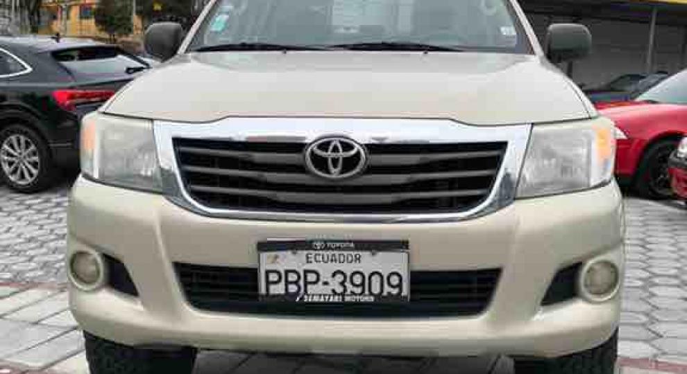 Toyota Hilux CD 4x4 2014 Quito