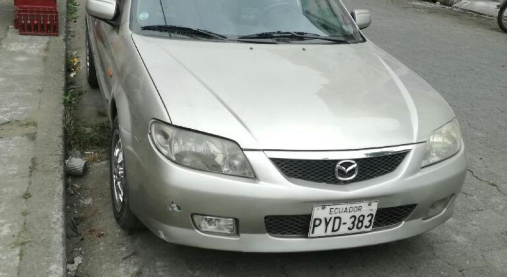 Mazda Allegro 2002 La Maná