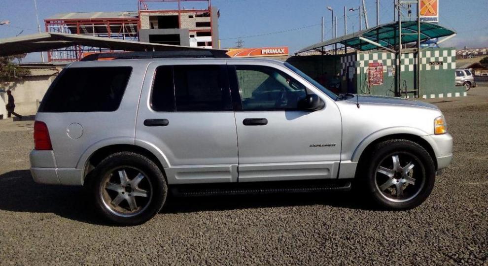 Ford Explorer 2006 Manta