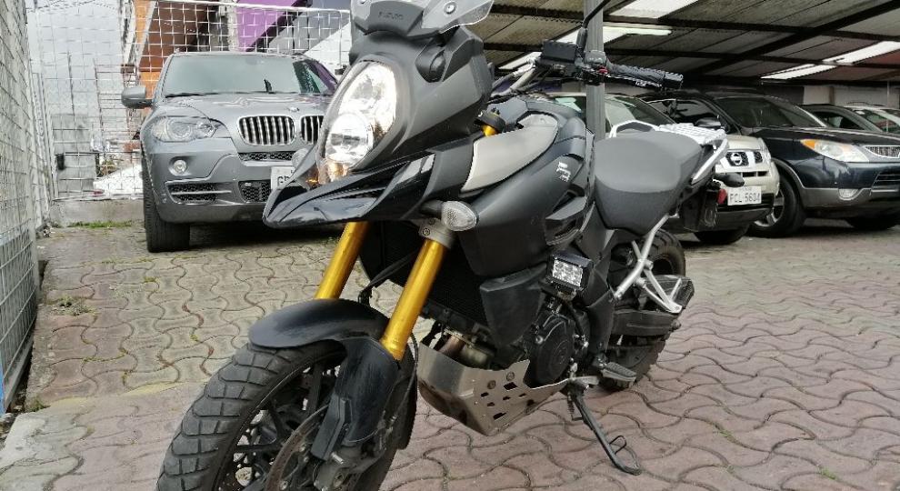 Suzuki V-Strom 1000 2015 Quito