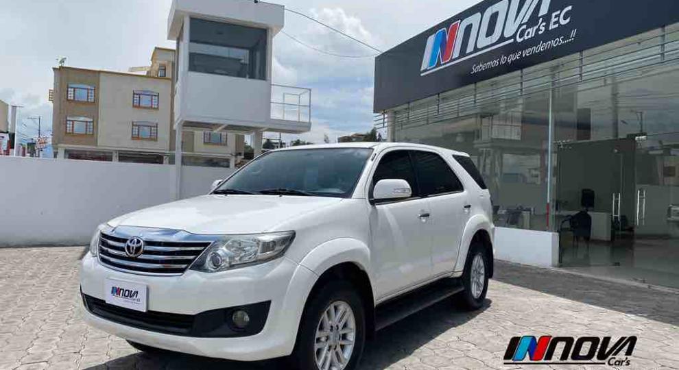Toyota Fortuner 2.7 2012 Pelileo