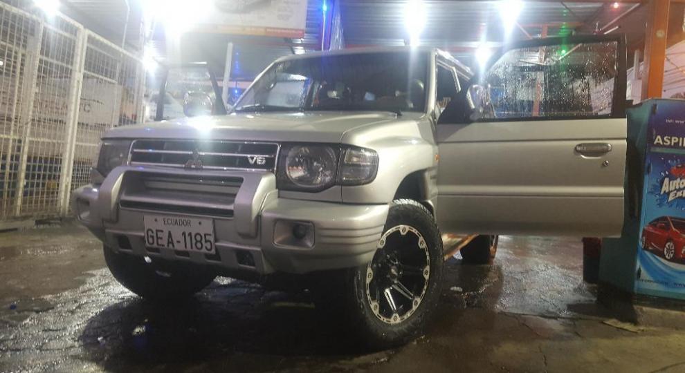 Mitsubishi Montero 5P 1998 Manta