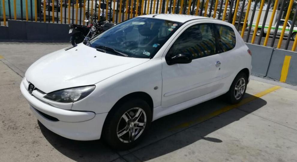 Peugeot 206 2005 Quito