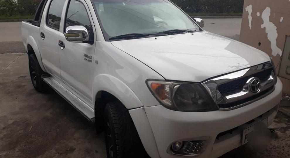 Toyota Hilux CD 4x4 2009 Loja
