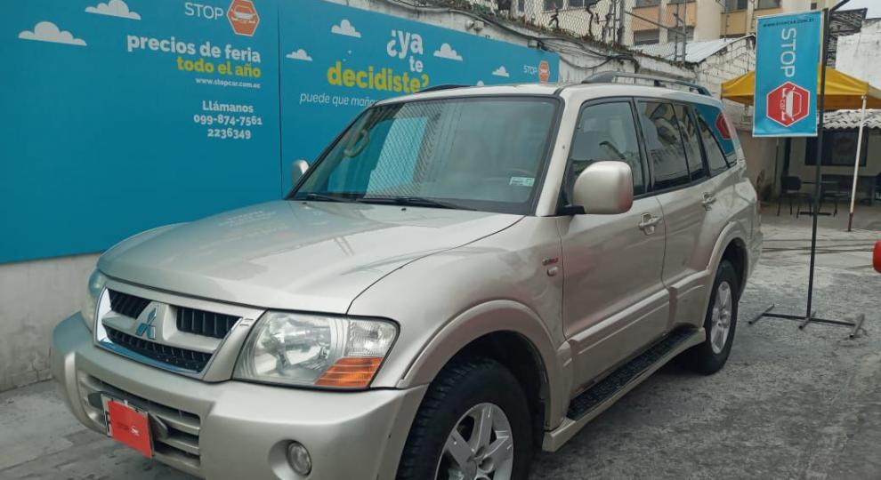 Mitsubishi Montero Blister 2006 Quito