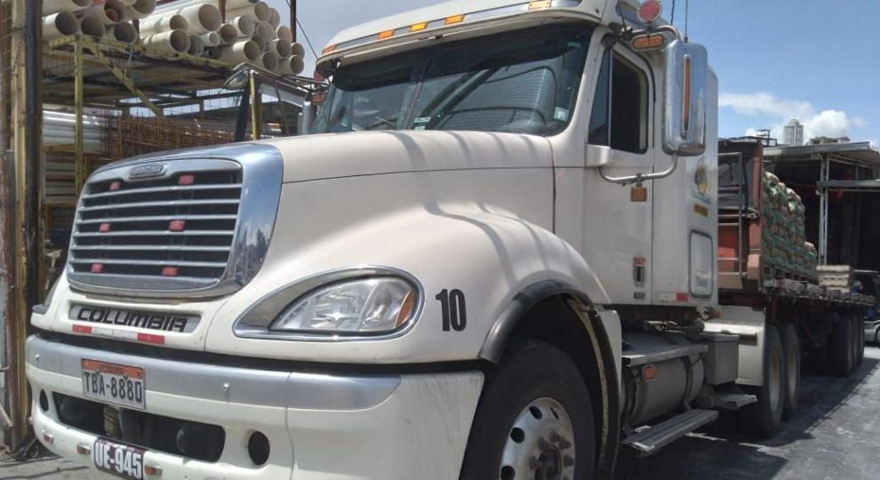 Freightliner CL120 2011 Ambato