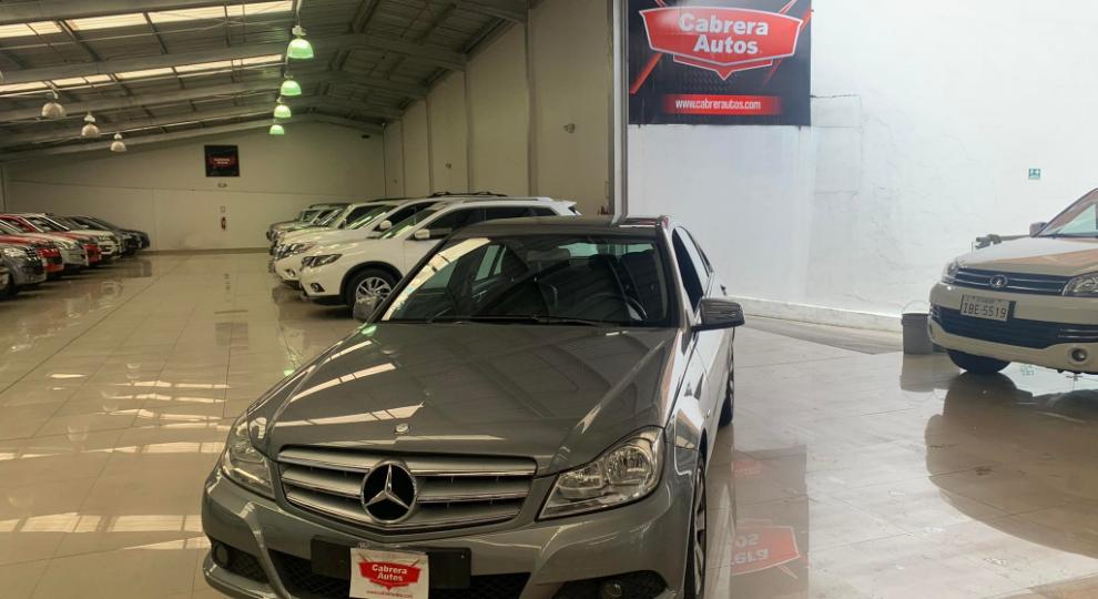 Mercedes Benz C180 2012 Quito