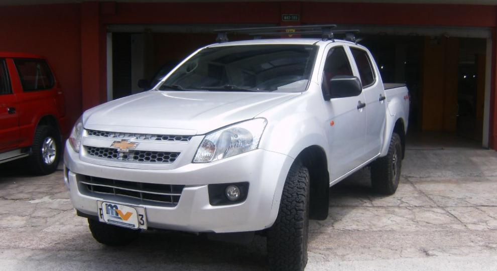 Chevrolet D-MAX CRDI AC 3.0 CD 4X4 TM DIESEL 2018 Quito
