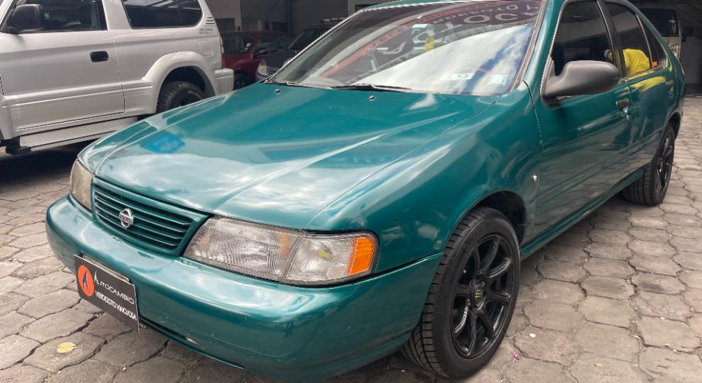 Nissan Sentra B15 1997 Quito