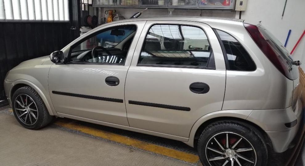 Chevrolet Corsa 2004 Cuenca