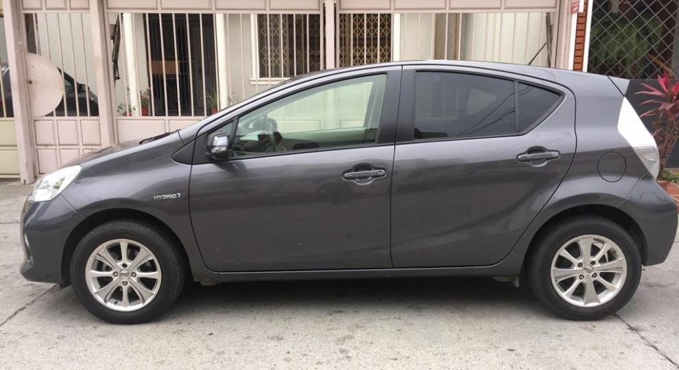 Toyota Prius C Sport 2012 Milagro