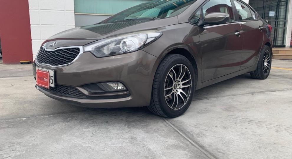 Kia Cerato R 2015 Quito